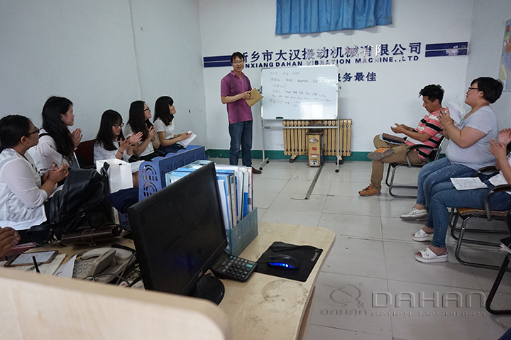 漢螺旋給料機(jī)實(shí)力雄厚，技術(shù)研發(fā)團(tuán)隊(duì)上百人